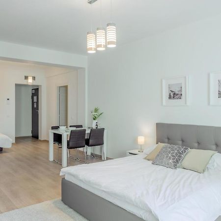 Atlas Unirii: Upscale Flats In The Heart Of Bucharest! Dış mekan fotoğraf